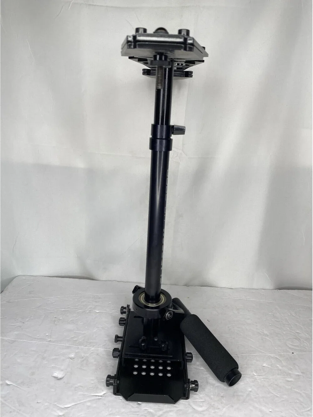 Glidecam HD-2000 Camera Stabilizer with Quick Release System